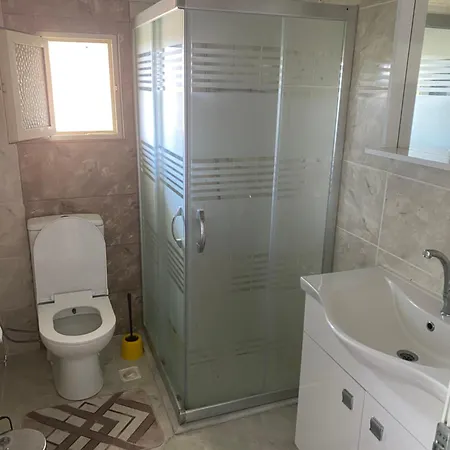 Muestakil Havuzlu Ev Case de vacanță